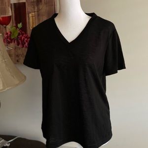 SHEIN Black v-neck tee Size M EUC